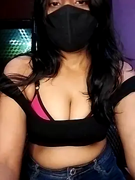 Snapshot of Amisha2 chatting on October 6, 2025, 5:10 pm Amisha2 online show from October 6, 2025, 5:10 pm