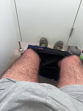 analtake13 online show from December 18, 2025, 12:44 pm