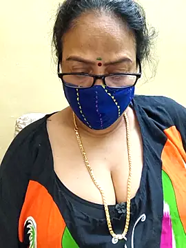 Snapshot of heera-rani chatting on December 4, 2025, 2:59 pm heera-rani online show from December 4, 2025, 2:59 pm