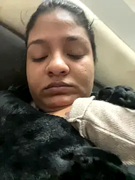 Snapshot of Fantacy69 chatting on December 14, 2025, 4:40 am Fantacy69 online show from December 14, 2025, 4:40 am