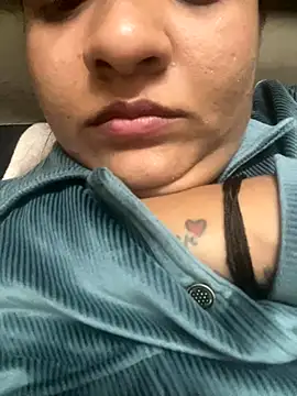 Snapshot of Fantacy69 chatting on December 14, 2025, 4:56 pm Fantacy69 online show from December 14, 2025, 4:56 pm