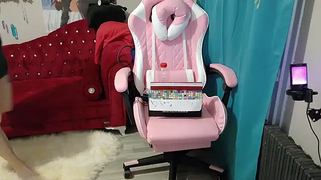 Snapshot of rubystrip chatting on December 2, 2025, 8:37 pm rubystrip online show from December 2, 2025, 8:37 pm