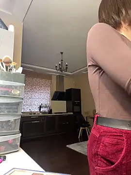 Snapshot of Miranda_Kerry chatting on October 15, 2025, 6:24 am Miranda Kerry online show from October 15, 2025, 6:24 am