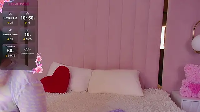 Snapshot of Miranda_Kerry chatting on November 28, 2025, 6:27 am Miranda Kerry online show from November 28, 2025, 6:27 am