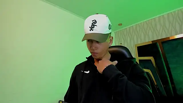 Draven Marceaux online show from October 28, 2025, 11:25 am