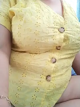 zerdaliii online show from September 13, 2025, 2:28 pm