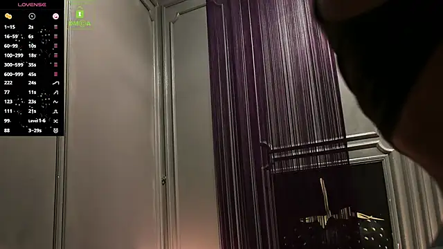 OliverSport online show from November 23, 2025, 4:07 pm