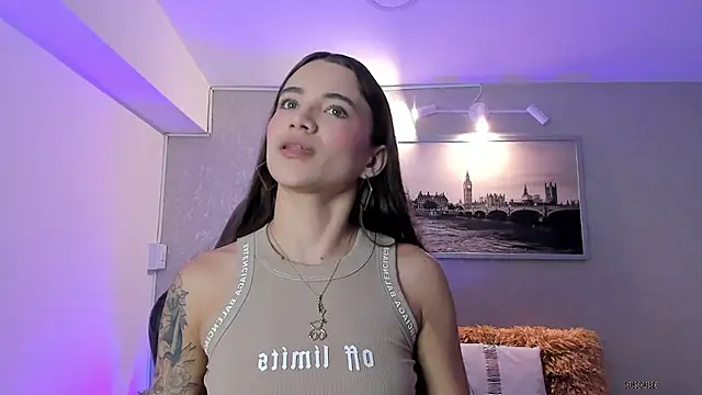 aitana baker  online show from October 2, 2025, 6:26 pm