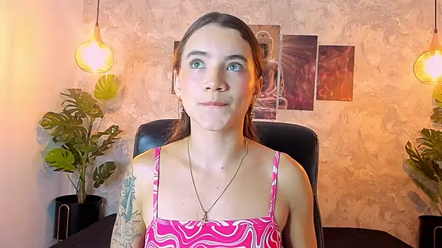 aitana baker  online show from November 27, 2025, 9:06 pm