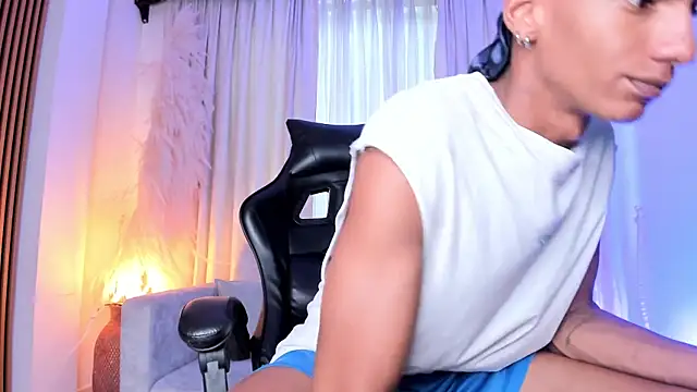 JulienSaint online show from September 24, 2025, 11:57 am