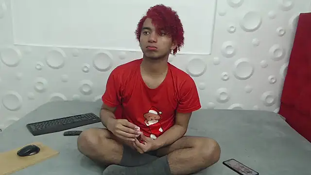 felipecams123 online show from November 19, 2025, 11:49 pm