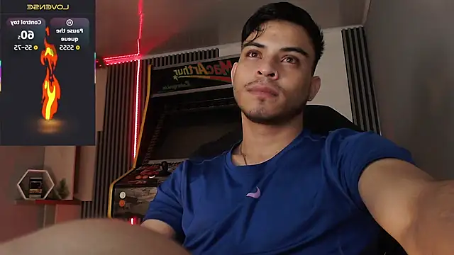 Snapshot of Bastian_MCcormick chatting on November 16, 2025, 7:14 am Bastian MCcormick online show from November 16, 2025, 7:14 am