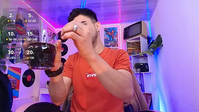 Snapshot of Bastian_MCcormick chatting on November 19, 2025, 12:49 pm Bastian MCcormick online show from November 19, 2025, 12:49 pm