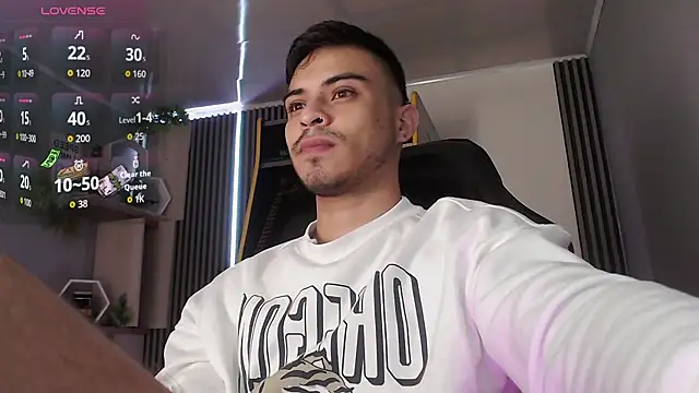 Snapshot of Bastian_MCcormick chatting on November 29, 2025, 12:52 pm Bastian MCcormick online show from November 29, 2025, 12:52 pm