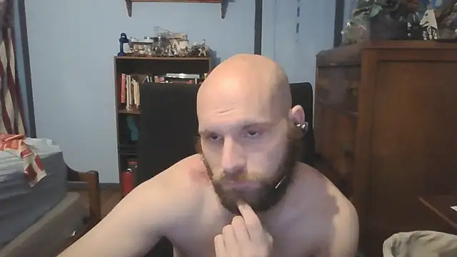 Snapshot of PDrents chatting on October 7, 2025, 1:47 am PDrents online show from October 7, 2025, 1:47 am