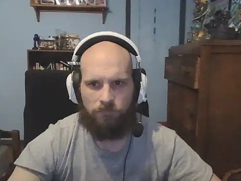 Snapshot of PDrents chatting on November 17, 2025, 10:04 pm PDrents online show from November 17, 2025, 10:04 pm