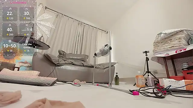 Snapshot of fox-yiyi chatting on November 11, 2025, 8:03 am fox-yiyi online show from November 11, 2025, 8:03 am