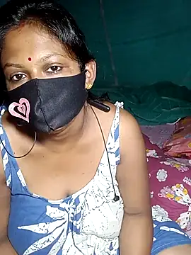 Snapshot of Hotty-rosni chatting on October 7, 2025, 11:24 pm Hotty-rosni online show from October 7, 2025, 11:24 pm