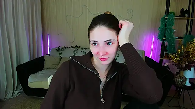 SensitiveSooul online show from November 23, 2025, 11:43 am