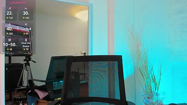  PENELOPESTAR  online show from October 3, 2025, 8:06 pm