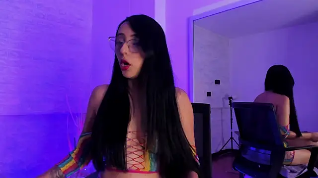  PENELOPESTAR  online show from October 28, 2025, 8:11 pm