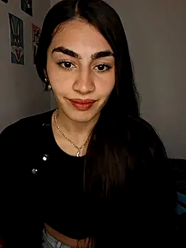 0Bonni1 online show from September 12, 2025, 1:38 am