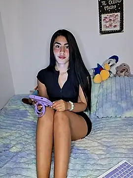 0Bonni1 online show from December 4, 2025, 9:45 pm