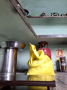 Snapshot of Love-pari077 chatting on September 16, 2025, 1:06 am Love-pari077 online show from September 16, 2025, 1:06 am