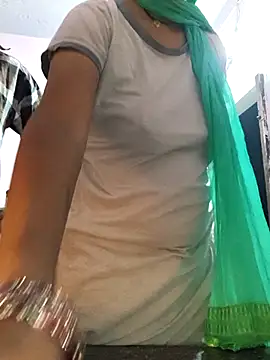 Snapshot of Love-pari077 chatting on October 23, 2025, 11:57 pm Love-pari077 online show from October 23, 2025, 11:57 pm