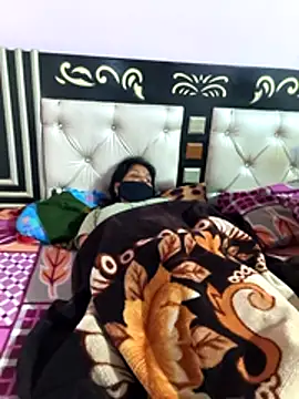 Snapshot of Love-pari077 chatting on December 2, 2025, 1:00 am Love-pari077 online show from December 2, 2025, 1:00 am