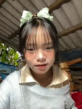 Snapshot of AdamLazis chatting on October 24, 2025, 12:08 am AdamLazis online show from October 24, 2025, 12:08 am