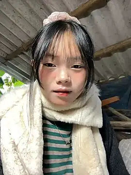 Snapshot of AdamLazis chatting on November 16, 2025, 12:38 am AdamLazis online show from November 16, 2025, 12:38 am