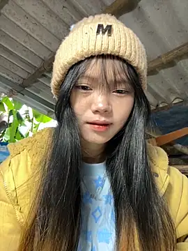 Snapshot of AdamLazis chatting on November 26, 2025, 12:55 am AdamLazis online show from November 26, 2025, 12:55 am