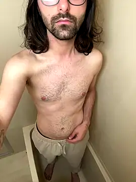 Snapshot of Frankieyyy1 chatting on October 25, 2025, 8:03 pm Frankieyyy1 online show from October 25, 2025, 8:03 pm