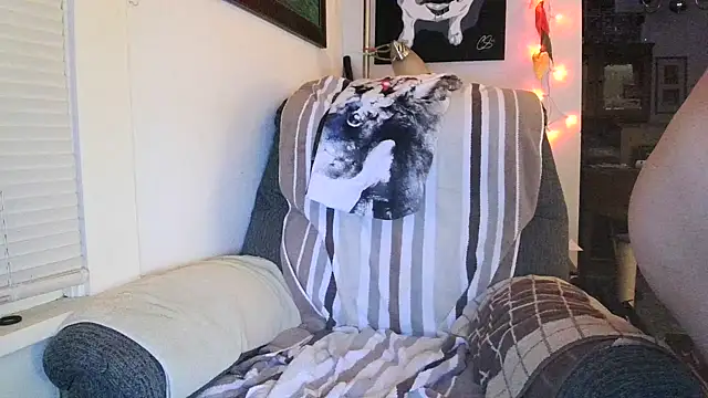 Snapshot of fobabett69 chatting on January 17, 2025, 1:57 am fobabett69 online show from January 17, 2025, 1:57 am