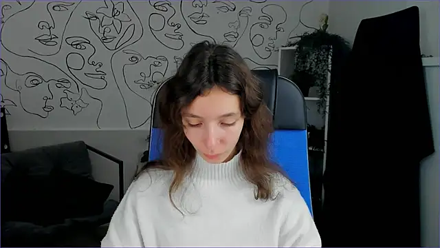 EmmanuellBrown online show from October 4, 2025, 4:10 am