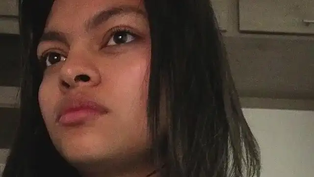 Snapshot of Candela___ chatting on November 22, 2025, 8:13 am Candela online show from November 22, 2025, 8:13 am