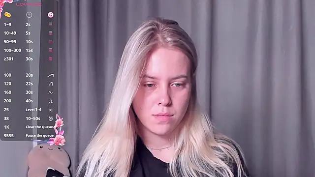 Snapshot of AngelAnty chatting on September 11, 2025, 3:12 pm AngelAnty online show from September 11, 2025, 3:12 pm