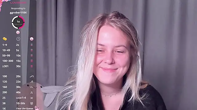 Snapshot of AngelAnty chatting on September 19, 2025, 3:02 pm AngelAnty online show from September 19, 2025, 3:02 pm