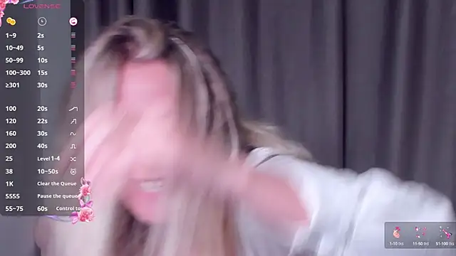 Snapshot of AngelAnty chatting on September 28, 2025, 3:17 pm AngelAnty online show from September 28, 2025, 3:17 pm