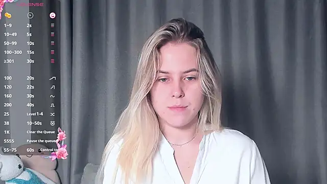 Snapshot of AngelAnty chatting on October 24, 2025, 3:08 pm AngelAnty online show from October 24, 2025, 3:08 pm