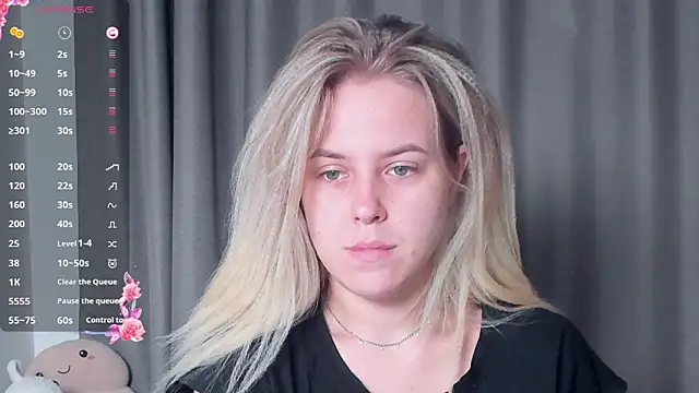 Snapshot of AngelAnty chatting on October 30, 2025, 3:02 pm AngelAnty online show from October 30, 2025, 3:02 pm