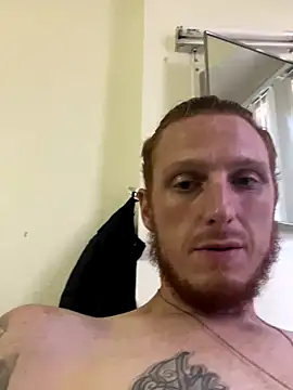 Snapshot of BIGxRED chatting on September 15, 2025, 8:20 pm BIGxRED online show from September 15, 2025, 8:20 pm