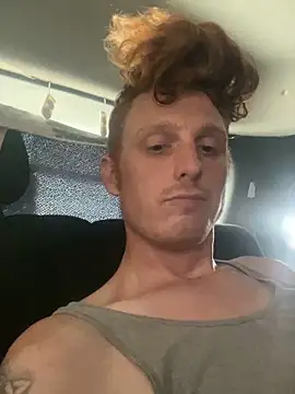 Snapshot of BIGxRED chatting on September 20, 2025, 12:33 am BIGxRED online show from September 20, 2025, 12:33 am