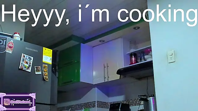 milita houston online show from September 30, 2025, 2:38 am