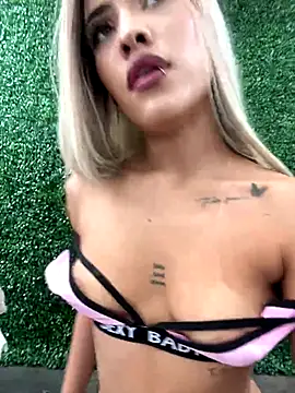 MystiqueXXX online show from September 20, 2025, 1:01 pm