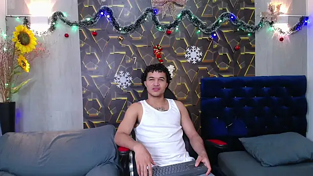 fire and moon online show from December 20, 2025, 4:19 am