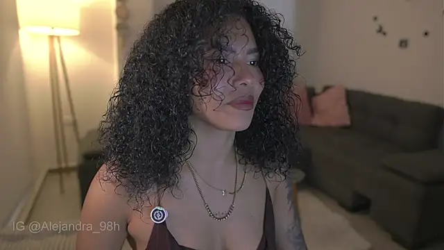 Snapshot of kyria_1 chatting on November 12, 2025, 10:30 pm kyria 1 online show from November 12, 2025, 10:30 pm