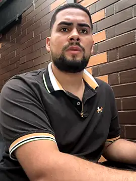 Yuber3 online show from September 25, 2025, 10:13 pm