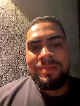 Yuber3 online show from October 1, 2025, 8:53 am